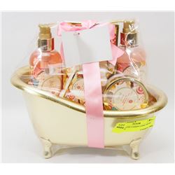SWEET LOVE CANDY CANE SWIRL GIFT SET