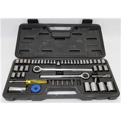 COMPLETE SOCKET SET W/ 2 DIFFERENT SIZE RATCHETS