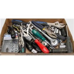 LARGE ESTATE FLAT OF MASTERCRAFT TOOLS - EVERYTHING