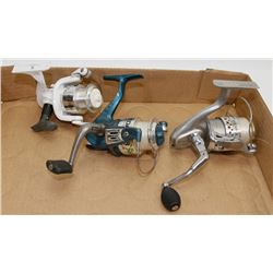 3 FISHING REELS INCLUDING QUANTUM RESOURCE 30