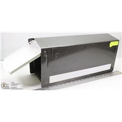 ESTATE LARGE RURAL METAL MAILBOX