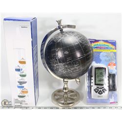 FLAT WITH BLACK GLOBE ON METAL STAND W/DIGITAL