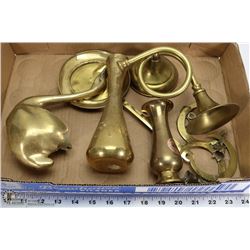 FLAT OF ESTATE BRASS FIGURES AND COLLECTABLES