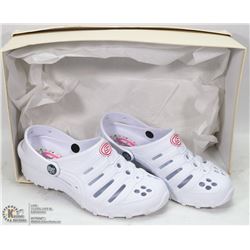 NEW PAIR OF SKECHERS SUMMER SHOES -