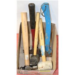 BOX OF 5 HAND TOOLS - 2 HAMMERS, 1 HATCHET AND