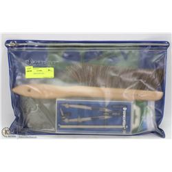 VINTAGE DRAFTING SET.