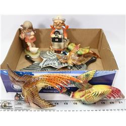 VINTAGE CERAMIC ORNAMENTS 8 WALL HANGING