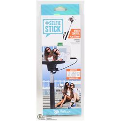 WIRED CONTROLLED SELFIE STICK