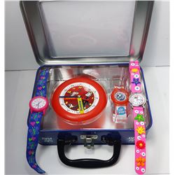 3 - CAT IN THE HAT LUNCH BOX