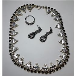 22 - VINTAGE RHINESTONE SUITE OF