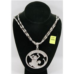 RHINESTONE CHAMILITARY CHAMELEON PENDANT AND CHAIN