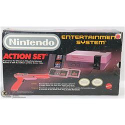 72) BOXED 1988 NINTENDO ACTION SET ENTERTAINMENT