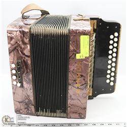 VINTAGE  HOHNER ACCORDIAN