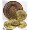 Image 2 : FLAT OF 5 BRASS WALL PLAQUES - 1 LG COPPER