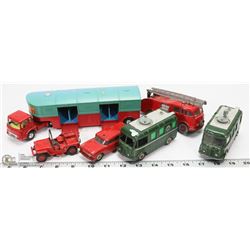 LOT OF 6 VINTAGE TOYS INCL "ROUING EYE" DINKY,