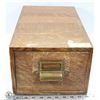 Image 1 : WOOD DOVE TAILED FILE BOX