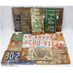 BOX OF ASSORTED VINTAGE LICENSE PLATES