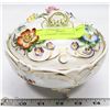 Image 1 : CAPODIMONTE LIDDED DISH