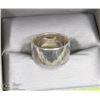 Image 2 : SILVER BAND RING - STAMPED STERLING.
