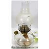 Image 1 : VINTAGE OIL LANTERN