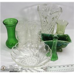 BOX OF ASSORTED GLASS