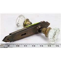 ANTIQUE GLASS DOOR KNOB ON CHOICE