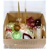 Image 1 : BOX OF ASSORTED VINTAGE GLASS