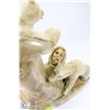 Image 3 : LARGE SOAPSTONE CARVING SIGNED AMIRAQ OF NWT