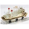 Image 2 : 19) VINTAGE WORKING MUSICAL BOAT DECANTER WITH