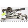 Image 1 : LOT OF 3 VINTAGE  PIPE WRENCHES