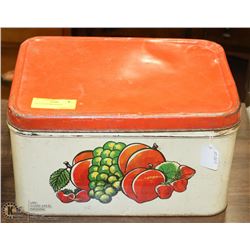 VINTAGE TIN BREAD BOX