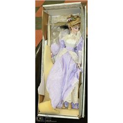 87) VINTAGE FRANKLIN HEIRLOOM DOLL "RROMENADE" W/