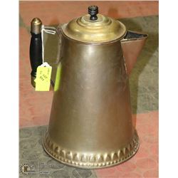 VINTAGE METAL TEA POT