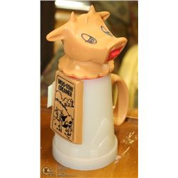 140) VINTAGE COW CREAMER