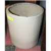 Image 1 : VINTAGE 5 GALLON CROCK