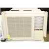 Image 1 : DANBY WINDOW AIR CONDITIONER