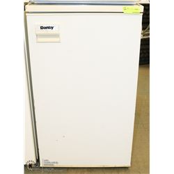DANBY BAR FRIDGE