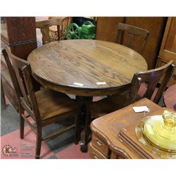 VINTAGE ROUND DINING TABLE WITH 4 CHAIRS 41"D X30