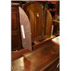 Image 3 : ANTIQUE EDWARDIAN DRESSING TABLE WITH 3 PANEL