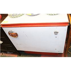 VINTAGE ORANGE CRUSH COOLER