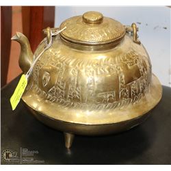 VINTAGE BRASS TEA POT