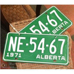 SET OF 1971 VINTAGE ALBERTA LICENSE PLATES