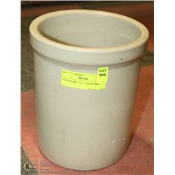 STONEWARE 1 GALLON CROCK