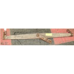 ANTIQUE BUGGY SINGLE TREE