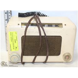 VINTAGE BAKELITE SPARTON AM RADIO – WORKING