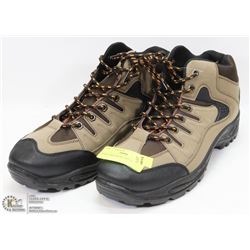 MENS HIKER SHOES  SIZE 12