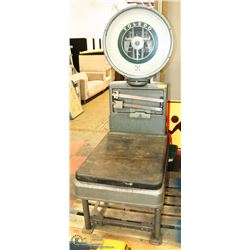 ANTIQUE TOLEDO PLATFORM SCALE