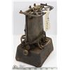 Image 2 : ANTIQUE CAST IRON CAMP STOVE.