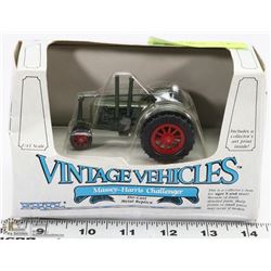 1:43 ERTL DIE CAST TRACTOR MASSEY HARRIS