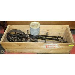 EUREKA GARDEN SEEDER MADE IN WOODSTOCK IN